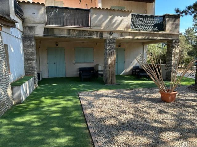 L'Hotel Du Bastier Ginasservis Εξωτερικό φωτογραφία